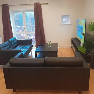 Centre With Parking Apartment Southampton